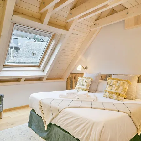 Lägenhet Luderna - Triplex Tuc Dera Salana